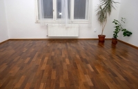 Ukázka pokládky masivní teakové podlahy - www.plancher.cz